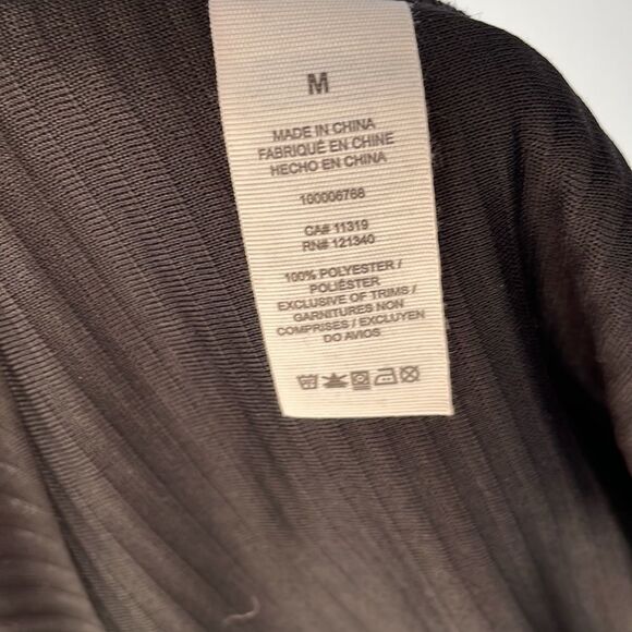 Garage Pleated Fit and Flare Dress Size Medium Black - Picture 4 of 5